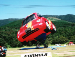 �j���[�r�[�g���̔M�C��