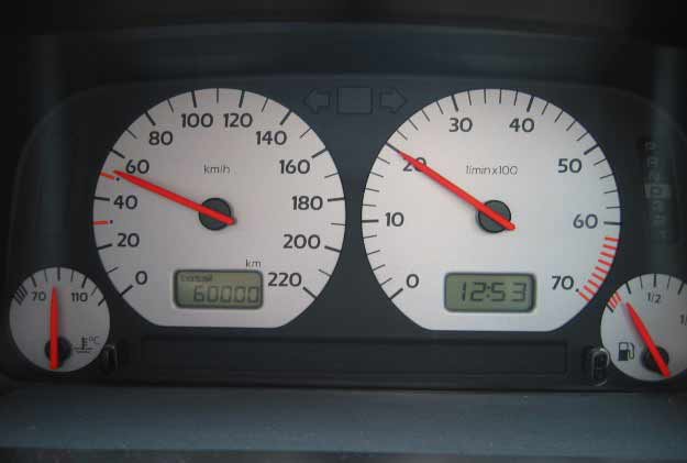 60000km�ɓ��B�I