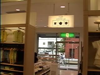 �X���̗l�q