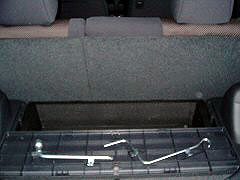 DECK UNDER TRAY1
